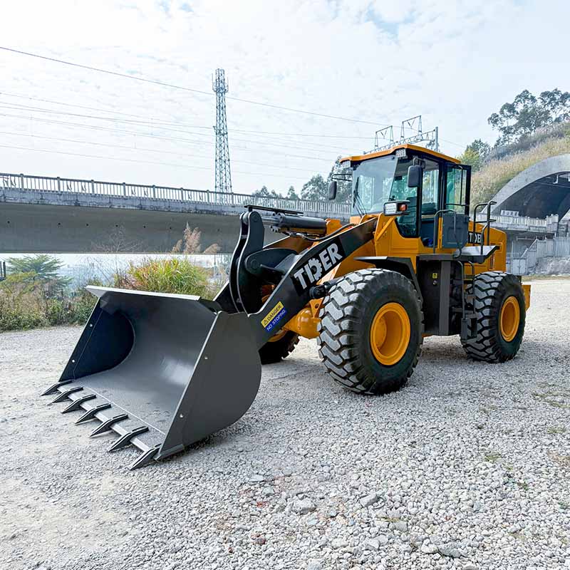 Cargadora de ruedas de 5 toneladas con opciones de motor de alto par