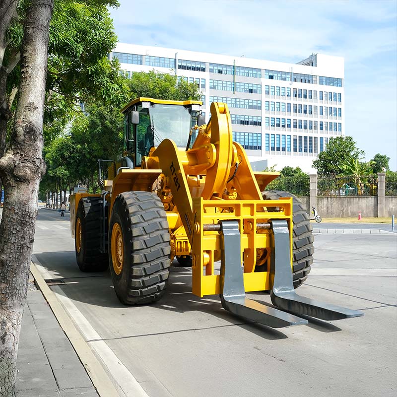 Carretilla elevadora de 28 toneladas para trabajos en minería y canteras.