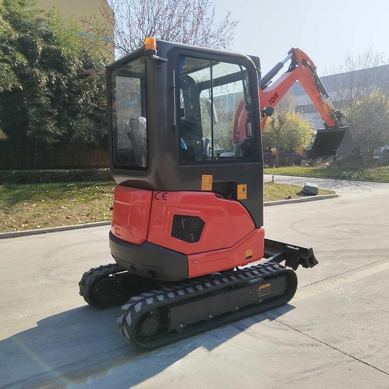 Miniexcavadora de 3 toneladas con cola cero, cabina cerrada y aire acondicionado.