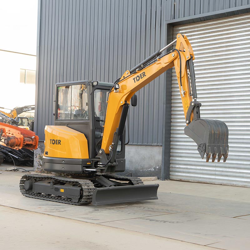 Miniexcavadora de cola cero de 3,5 toneladas con motor Kubota y orugas de acero.