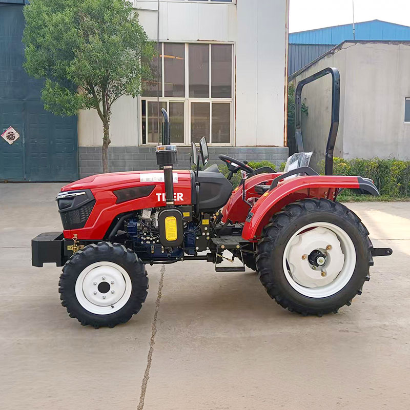 Tractor agrícola de 40 CV para trabajos agrícolas generales.