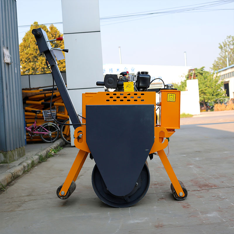 Rodillo compactador de un solo tambor de 350 kg con operador a pie