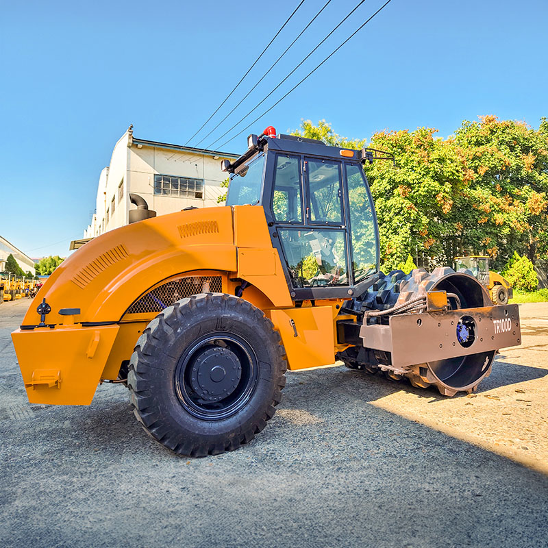 Rodillo compactador de un solo tambor de 10 toneladas para compactación a gran escala.